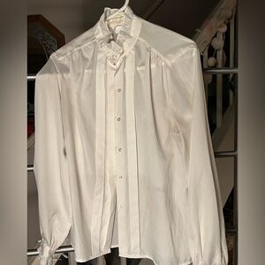 Vintage Alexandria 100% polyester